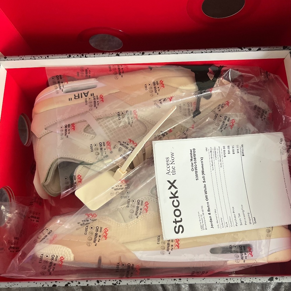 Off white Jordan 4